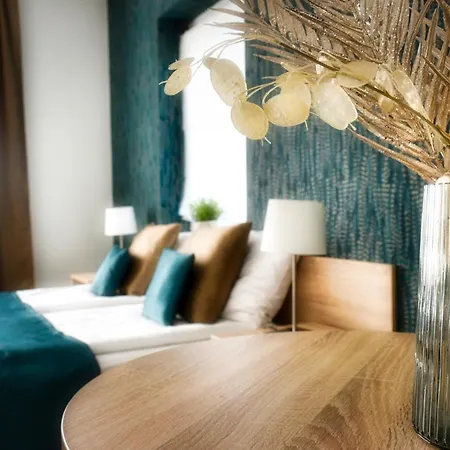 فندق مبيت وإفطار Hevizi Topark Panzio