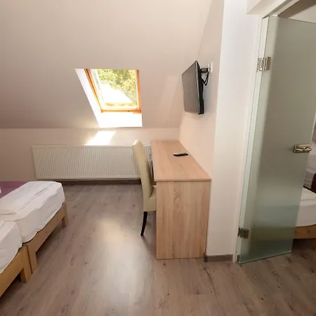 Hevizi Topark Panzio Hévíz