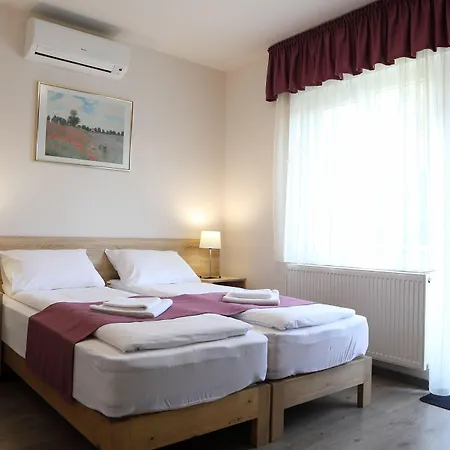 Hevizi Topark Panzio 3*