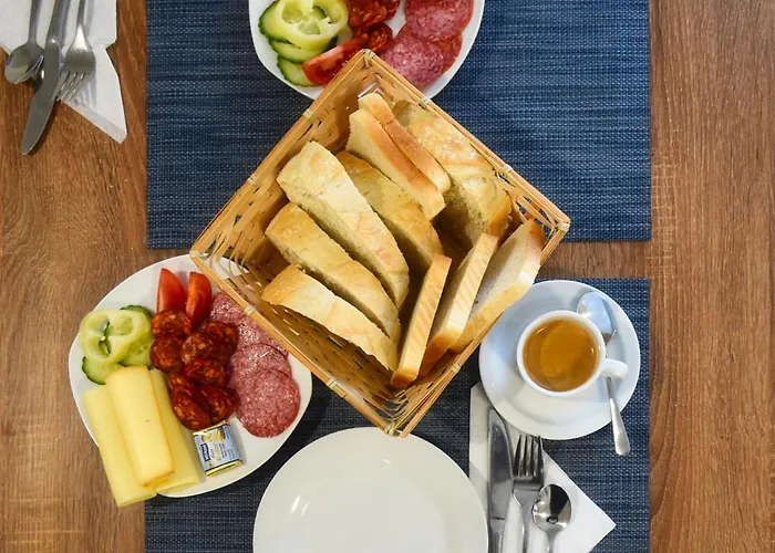 Hevizi Topark Panzio ベッド・アンド・ブレックファスト ヘーヴィーズ