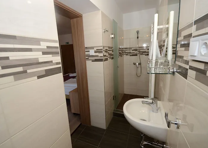 Hevizi Topark Panzio 3*