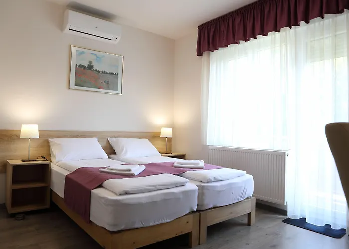 Hevizi Topark Panzio 3*